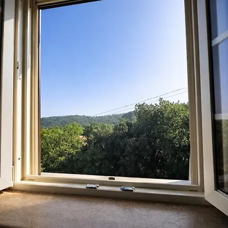 La Casa Di Mary * Amelia